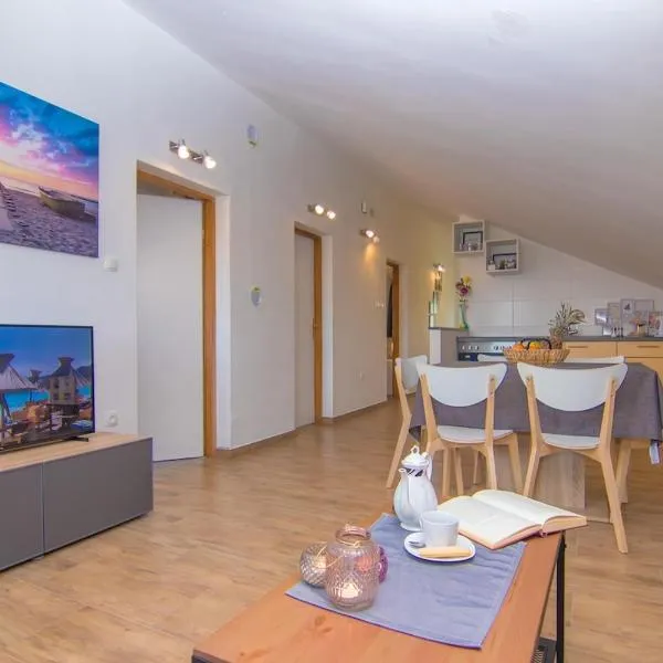 Peaceful Holiday apartment in Muraj, hotel v destinaci Kornić