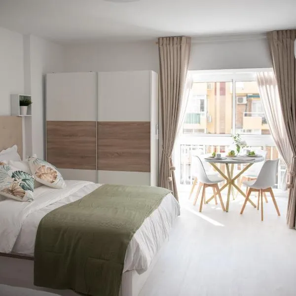 Niki Студія Нова, Після Ремонту, hotel v destinaci Benalmádena