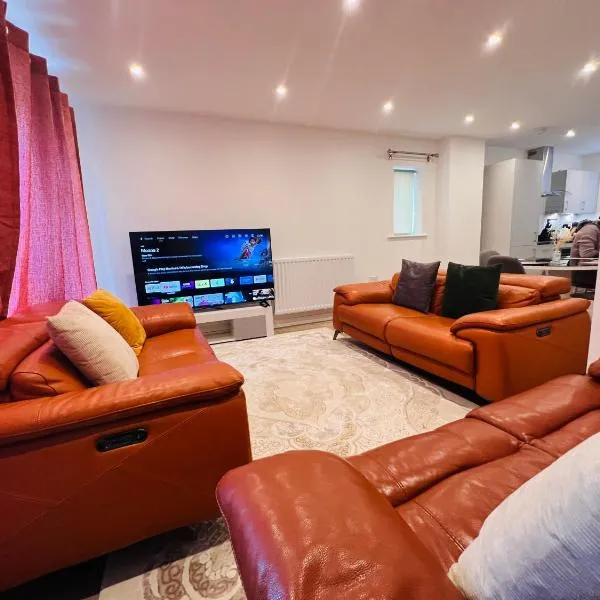 Brand New Cozy 2 Bed Apartment, hotel v destinaci Dartford