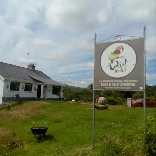 Artisthostel Letterkenny, hotel v destinaci Letterkenny