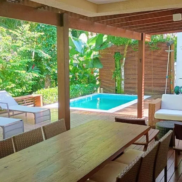 Exclusiva Casa 18G em Juqueí em Condomínio Resort de Luxo、ジュケイのホテル