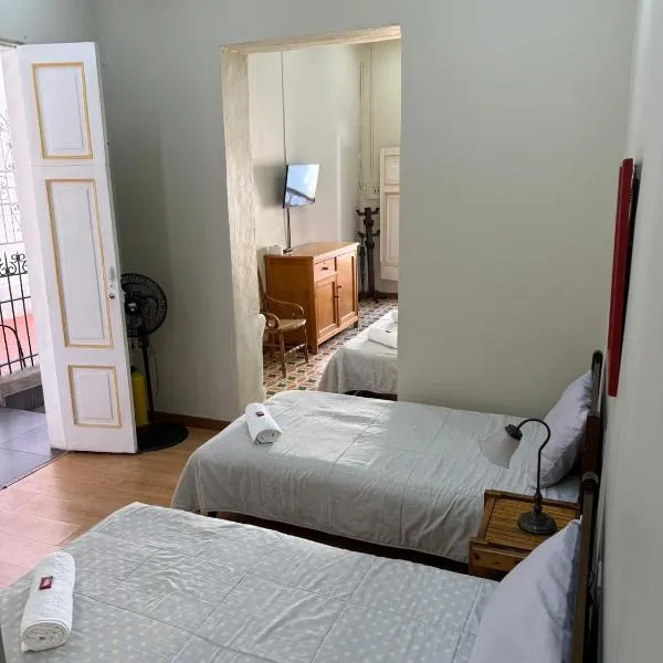 Del Rocío Alojamiento -ANDES, hotel in Los Andes