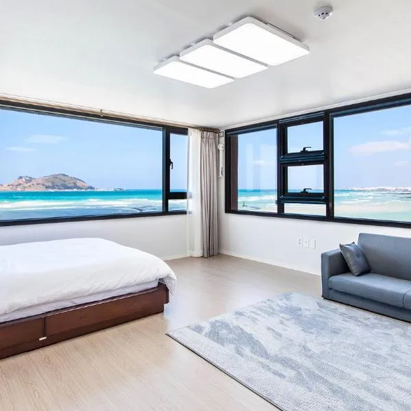 Here Now pension, khách sạn ở Jeju