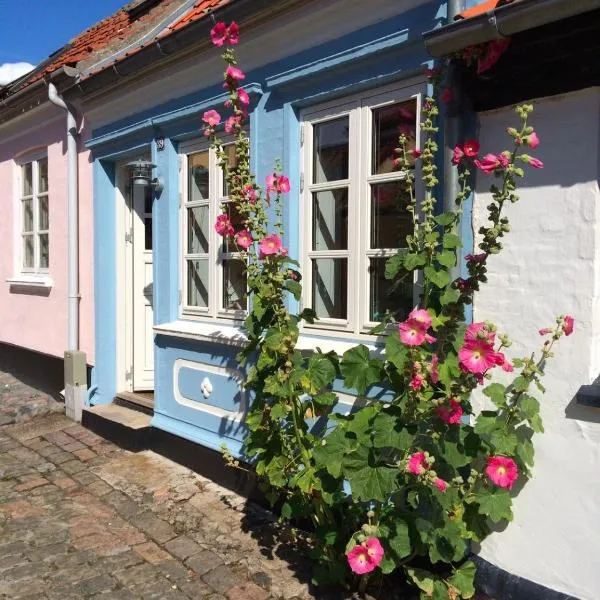 Smølfehuset i Marstal, Hotel in Marstal
