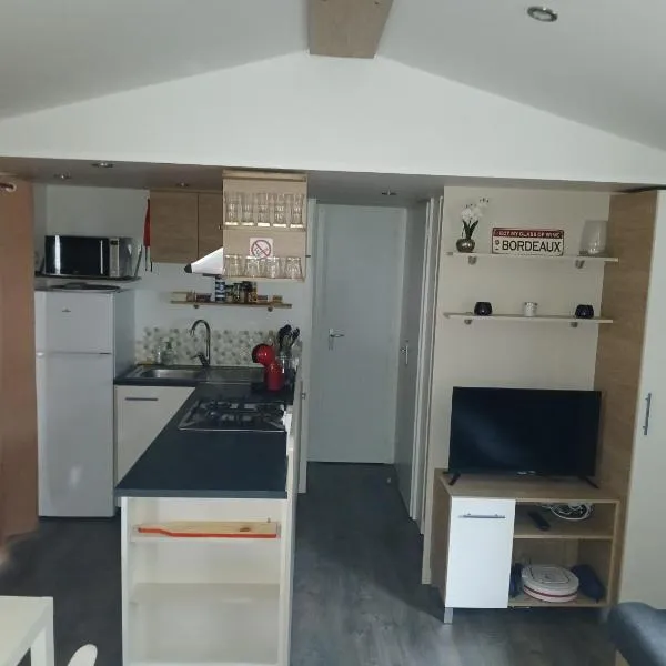 sweet mobil-home, hotel v destinaci Lège-Cap-Ferret