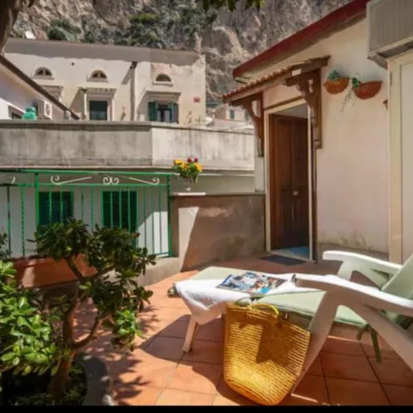 Secret Garden Amalfi Coast, hotel en Atrani
