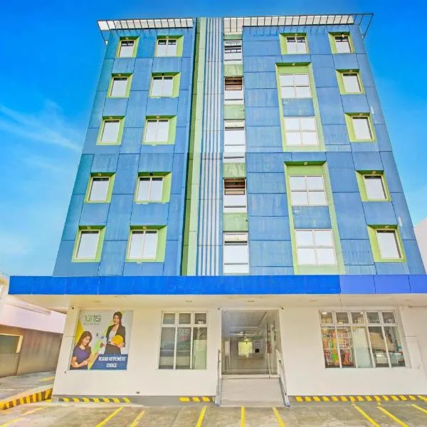 Townhouse College Residences in University Belt, Metro Manila, hotel v destinaci Manila