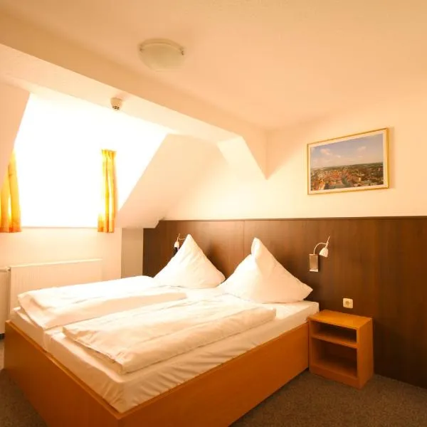 뮐하우젠에 위치한 호텔 Pension bei der Marienkirche