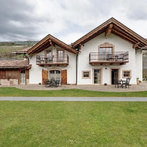 Agriturismo Alpenvidehof, hotel v destinaci Predaia