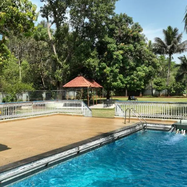 Geeta Bhawan Villa、Karjatのホテル