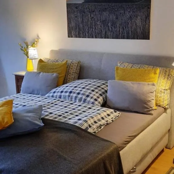 Schönes Zimmer mit Küche und Bad im Taunus, hotel v destinaci Waldsolms