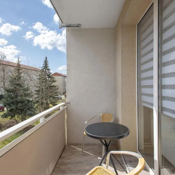 Ferienwohnung San Marino 3, hotel in Mücheln