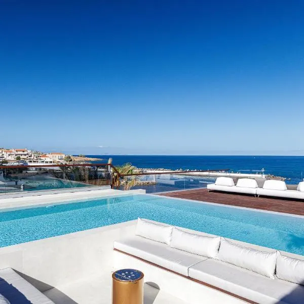 Zillion Villa - Sapphire Shores Beachfront Retreat by etouri, hotell i Panormos Rethymnis