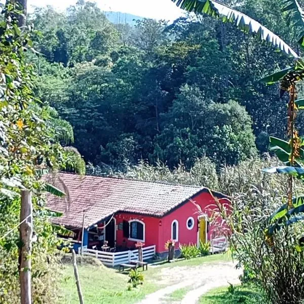 O Brejo Encantado Hostel e Hospedagem, hotel in Embu