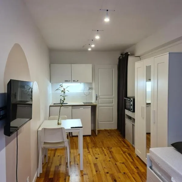 Studio cosy avec jardin – hotel w mieście Fontaine