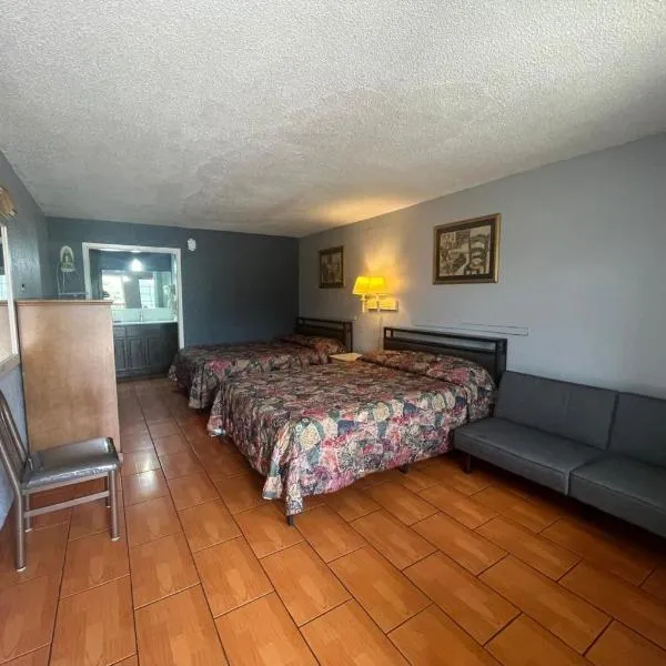 La Posada Inn By OYO Brownsville, hotel in Brownsville