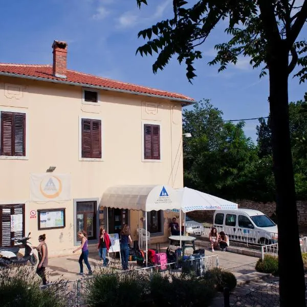 HI Hostel Pula, hotel v destinaci Pula