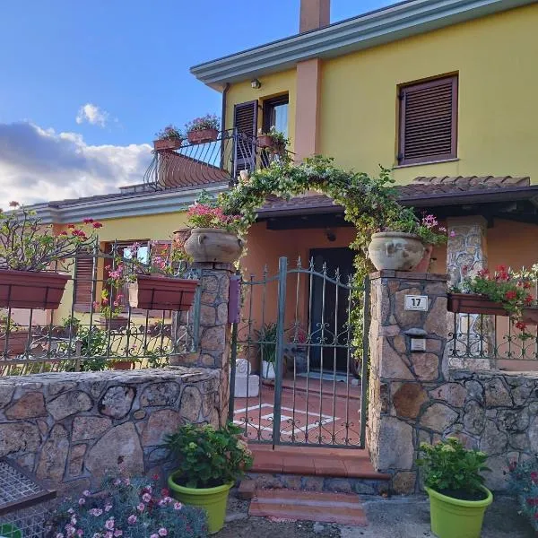 Appartamenti La Collina, hotel v destinaci Jerzu