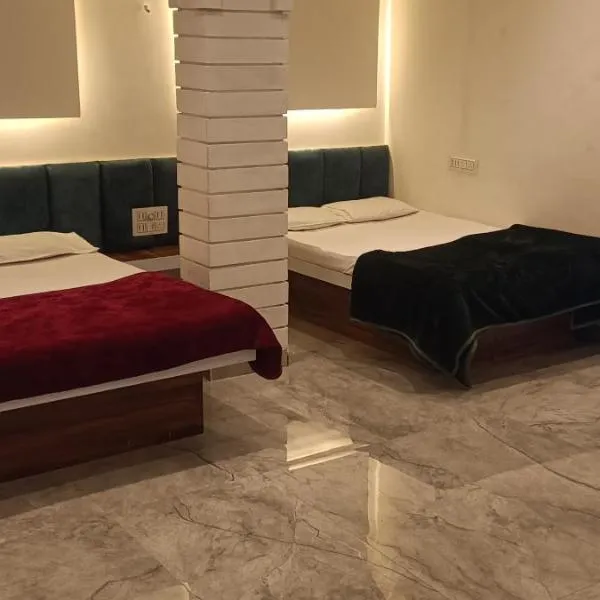 महाराजा गेस्ट हाऊस नाशिककर, hotel di Akalkot
