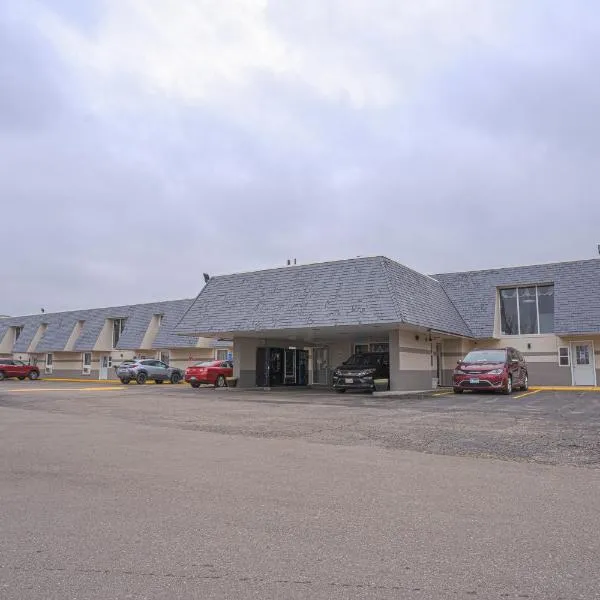 Executive Inn By Belvilla Owatonna Hwy 35, hotel v destinaci Owatonna