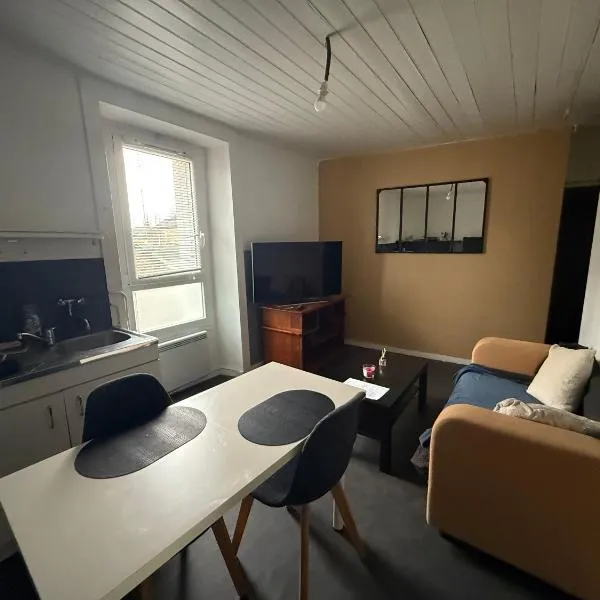 Appartement T2 Centre Pont Réan, hotel in Guichen