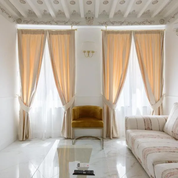 Domus Nannini SPA - L' Arco di Matteotti, hotel in Siena
