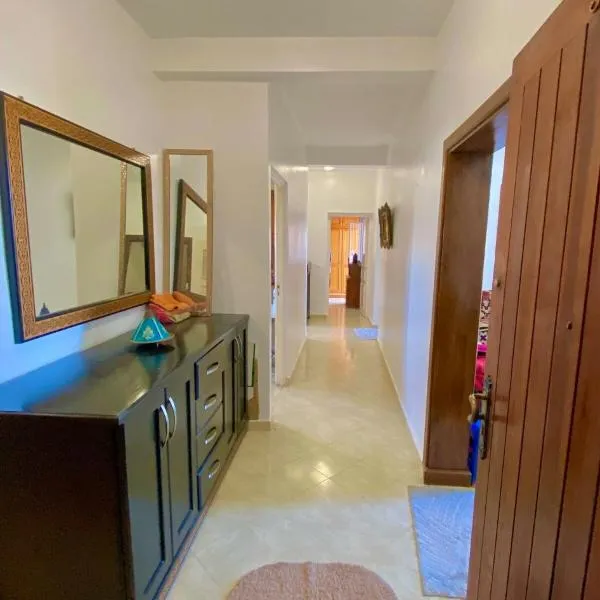 Luxury Stay Agadir Center, hotel in Agadir