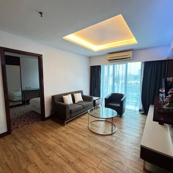 MJ Rich Hauzz Suites, khách sạn ở Kota Kinabalu