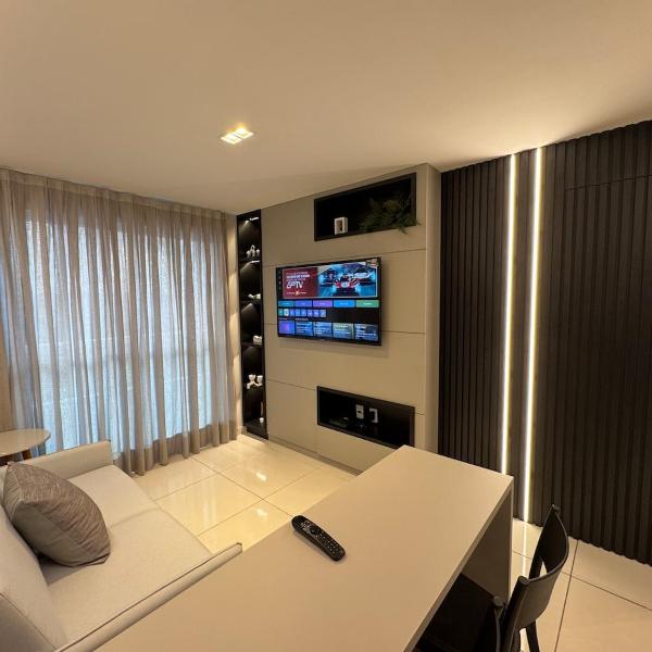 A 50 Metros da Praia, Apt Moderno Minimalista 2 Qts