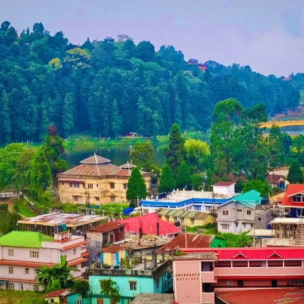 Golden Sunview Homestay, hotel v destinácii Mirik
