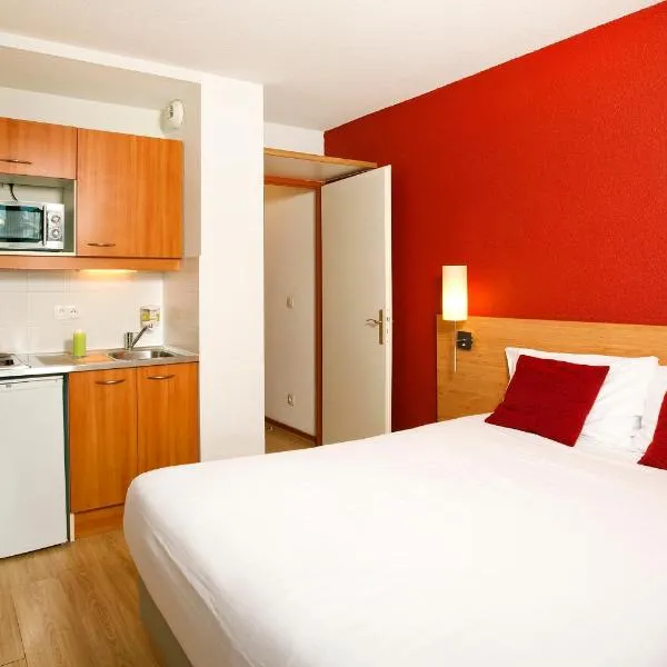 Séjours & Affaires Genève Saint Genis – hotel w mieście Saint-Genis-Pouilly
