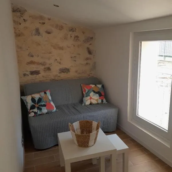 Appartement T2 - Sète centre ville - A deux pas des Halles, hotel in Sète
