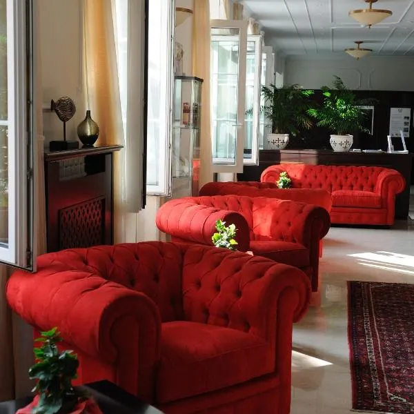 Hotel Riviera Varazze, hotel v destinaci Varazze