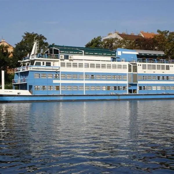 Botel Vodnik、プラハのホテル