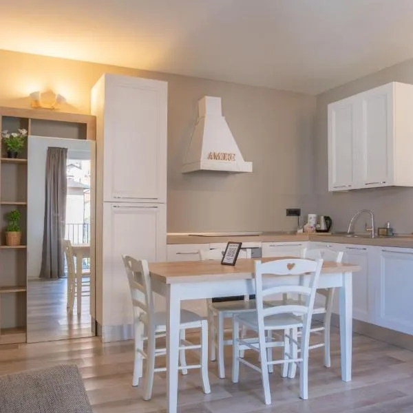 Ava home - apartment in the center Camonica Valley, hótel í Boario Terme