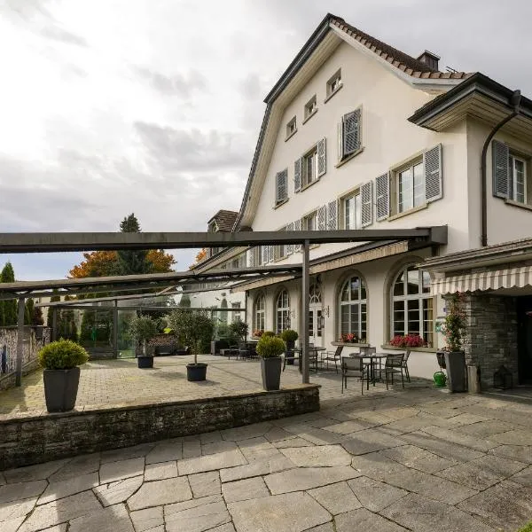 Hotel & Gasthaus Die Perle, hotel v destinaci Perlen