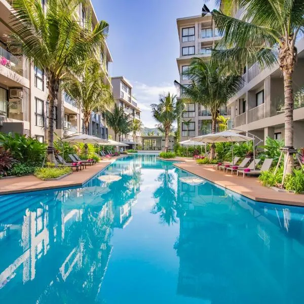 Diamond Resort Phuket Official Account, hotel v destinaci pláž