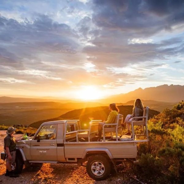 Wildehondekloof Game Lodge, hotel in Matjiesrivier