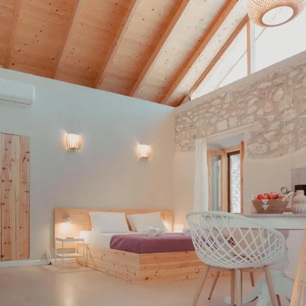 Coastal Cottage Chic House、Vlikhonのホテル