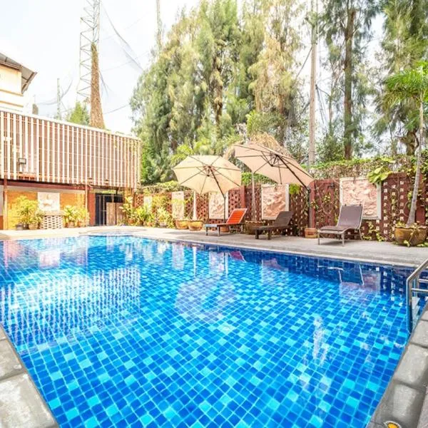 Sunday JA Plus Hotel, viešbutis Centrinėje Patajoje