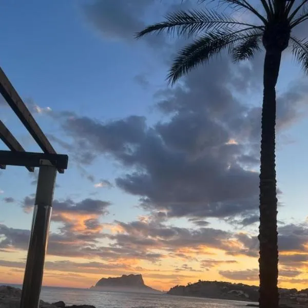 Holiday in Spain, מלון בקאלה דה פינסטראט