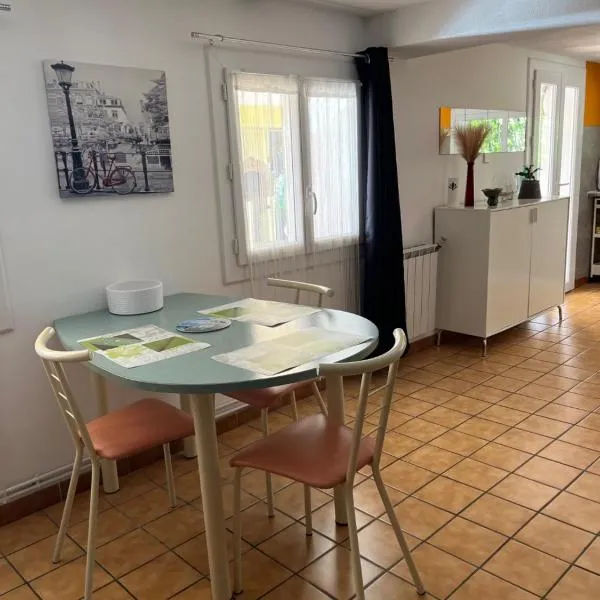 Le rez-de-jardin de SoPat, hotel v destinaci Fuveau