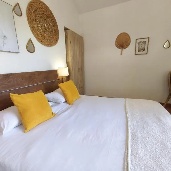 Chambres Isula Bella – hotel w mieście Figari