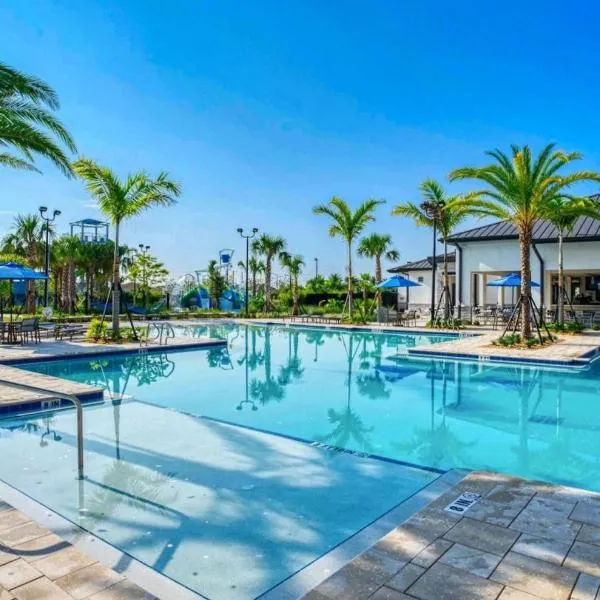 Luxury Champions Gate Condo, Resort-Style Retreat, hotel in Kissimmee