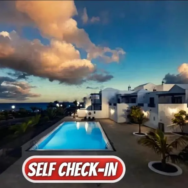 IVA House - upper floor, hotel di Playa Blanca