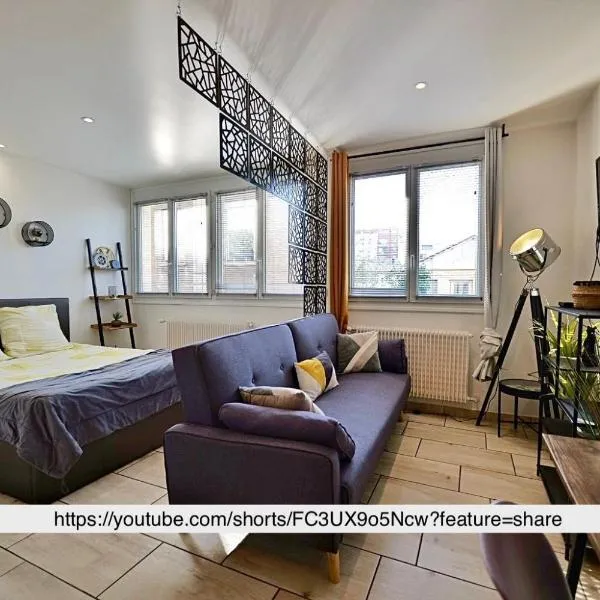 Saint-Étienne confort 2 – hotel w mieście Saint Etienne