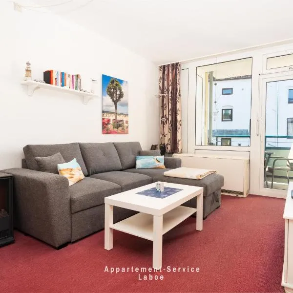 Fewo Ostseeoase 48, Hotel in Laboe