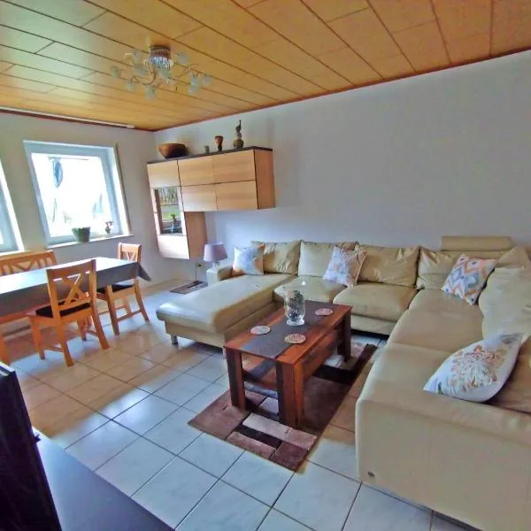 gemütliche Ferienwohnung in ruhiger Lage, Nähe Luxemburg und Trier - Holiday and Nature Olk、Ralingenのホテル