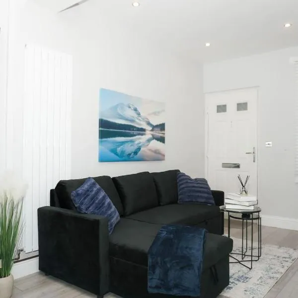 Luxury 3-Bedroom Home , with Free parking, hotel v destinaci Dartford
