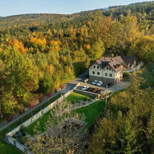 Na kraji lesa, hotell i Valašské Meziříčí